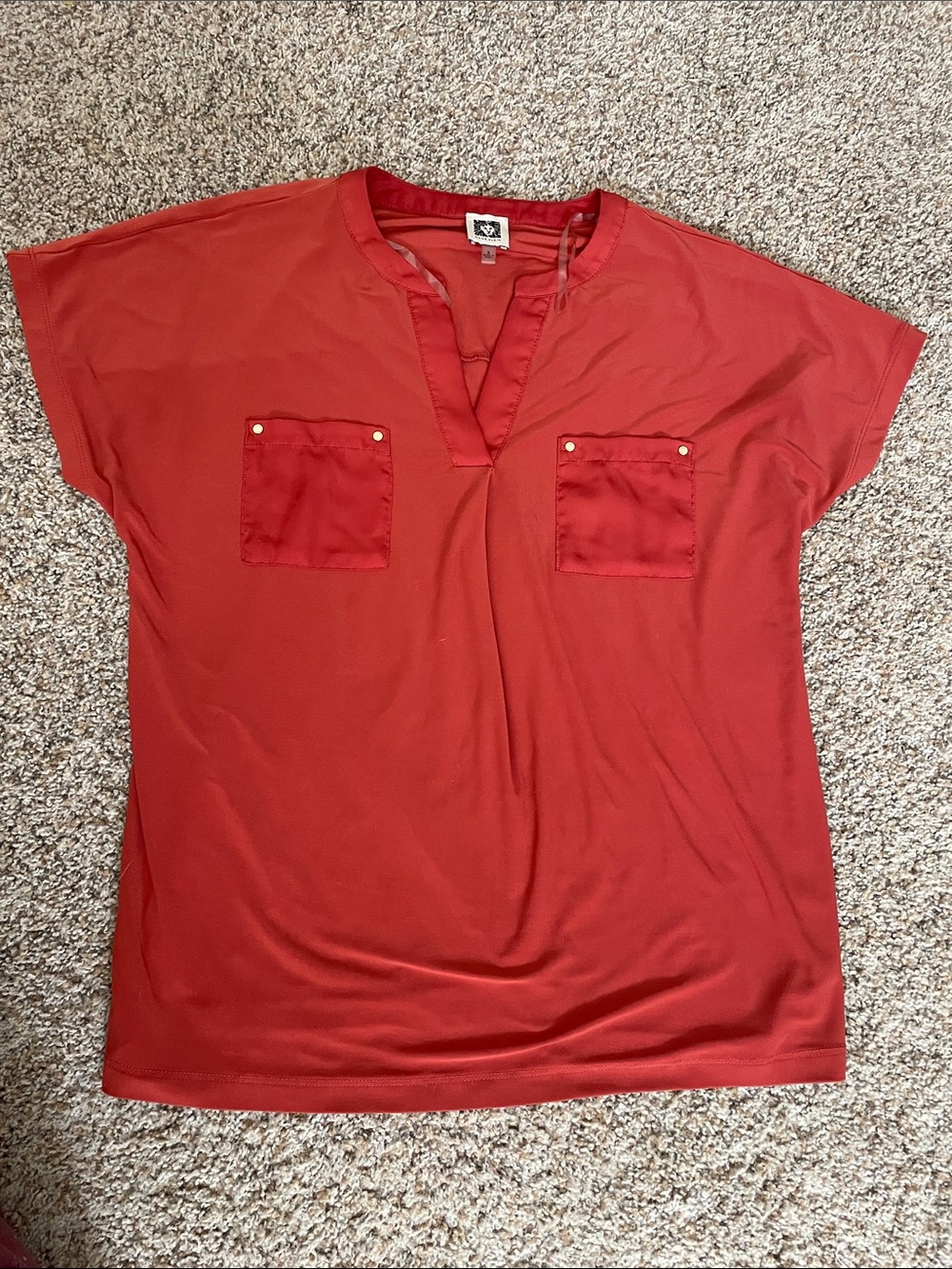 Anne Klein Women’s Red Short-Sleeve V-Notch Pocket Top size S